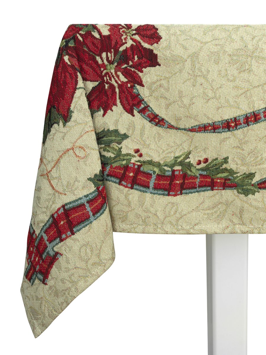Гобеленовая скатерть Новый год